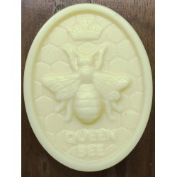 Queen Bee Raw Honey with...